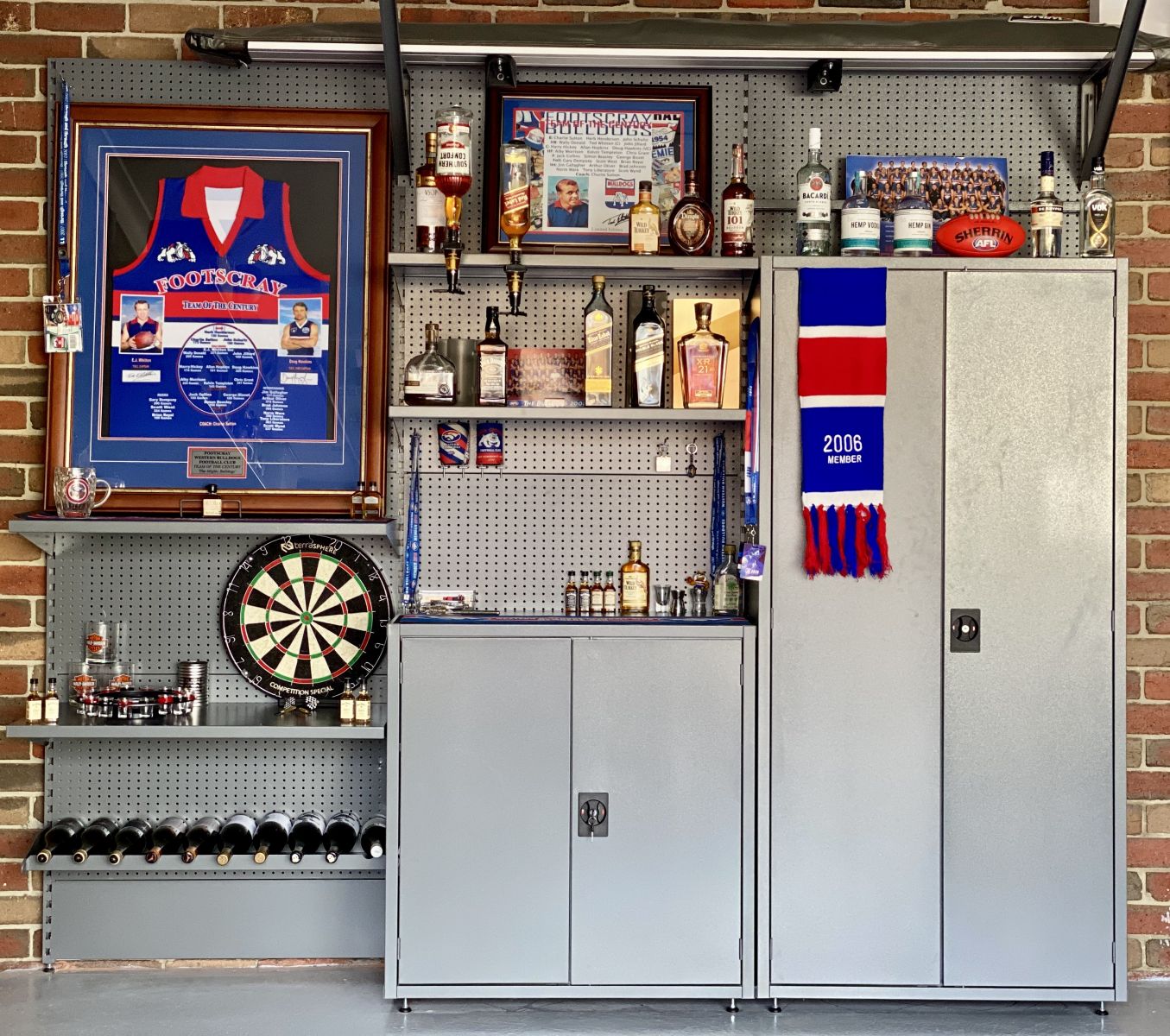 A garage bar with AFL Bulldogs supporter collectables