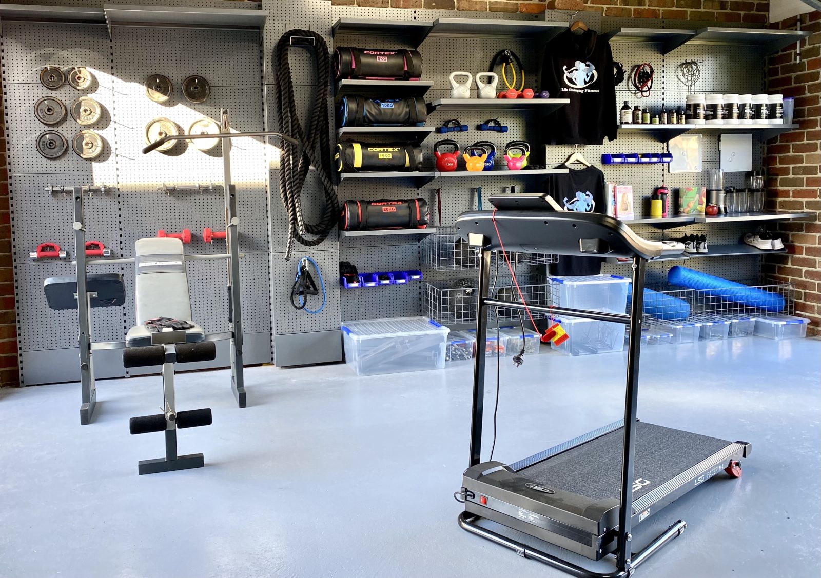 Case Studies How To Create The Ultimate Home Garage Gym!